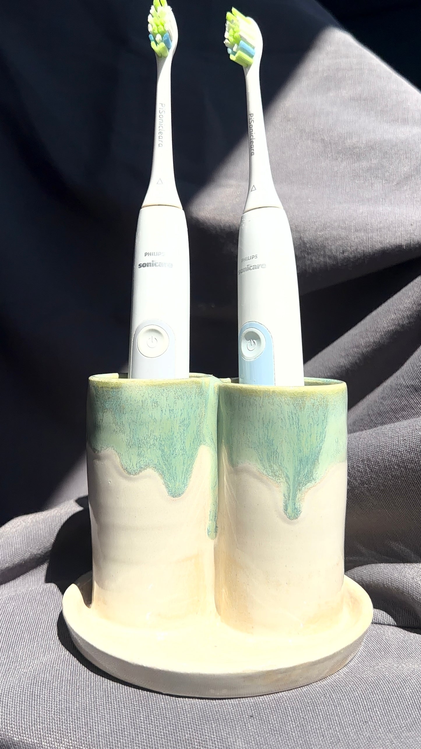 Electric Toothbrush Holdie