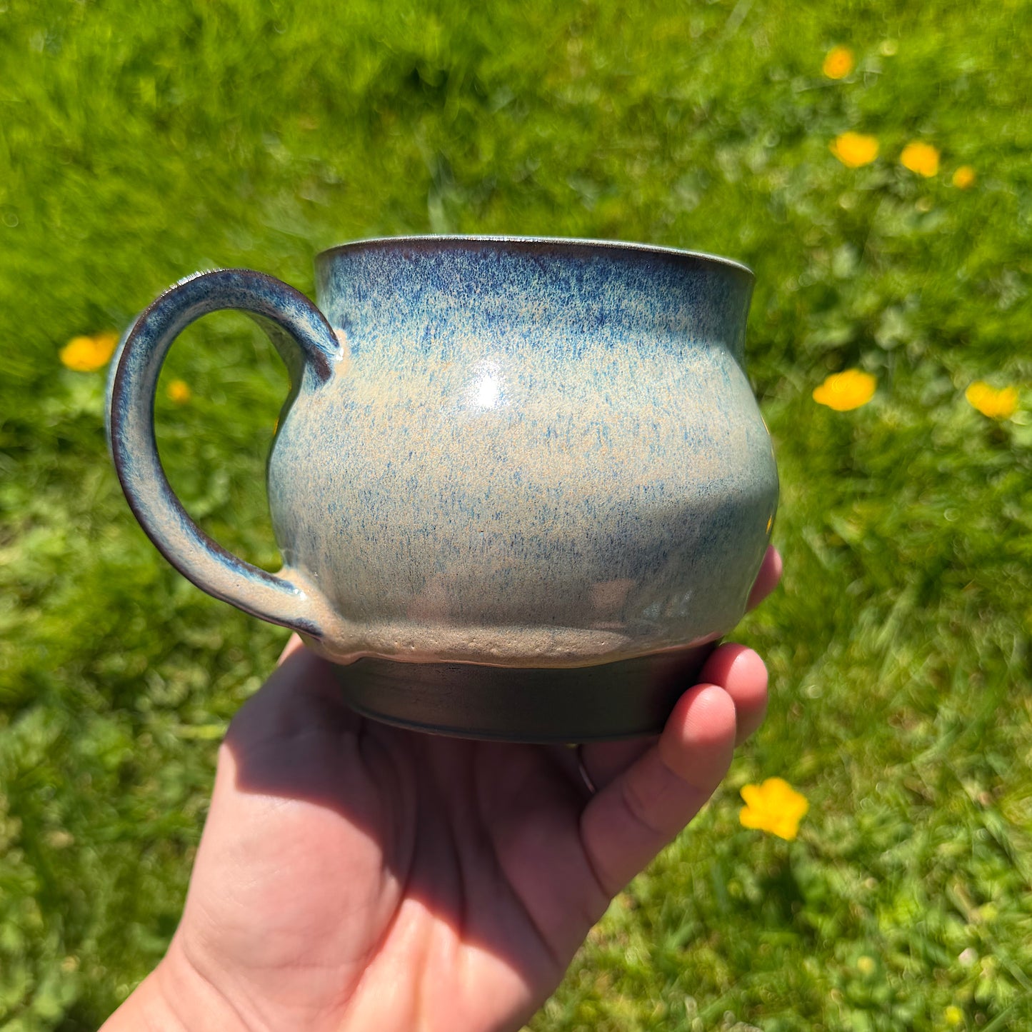 Onyx Pearl mug