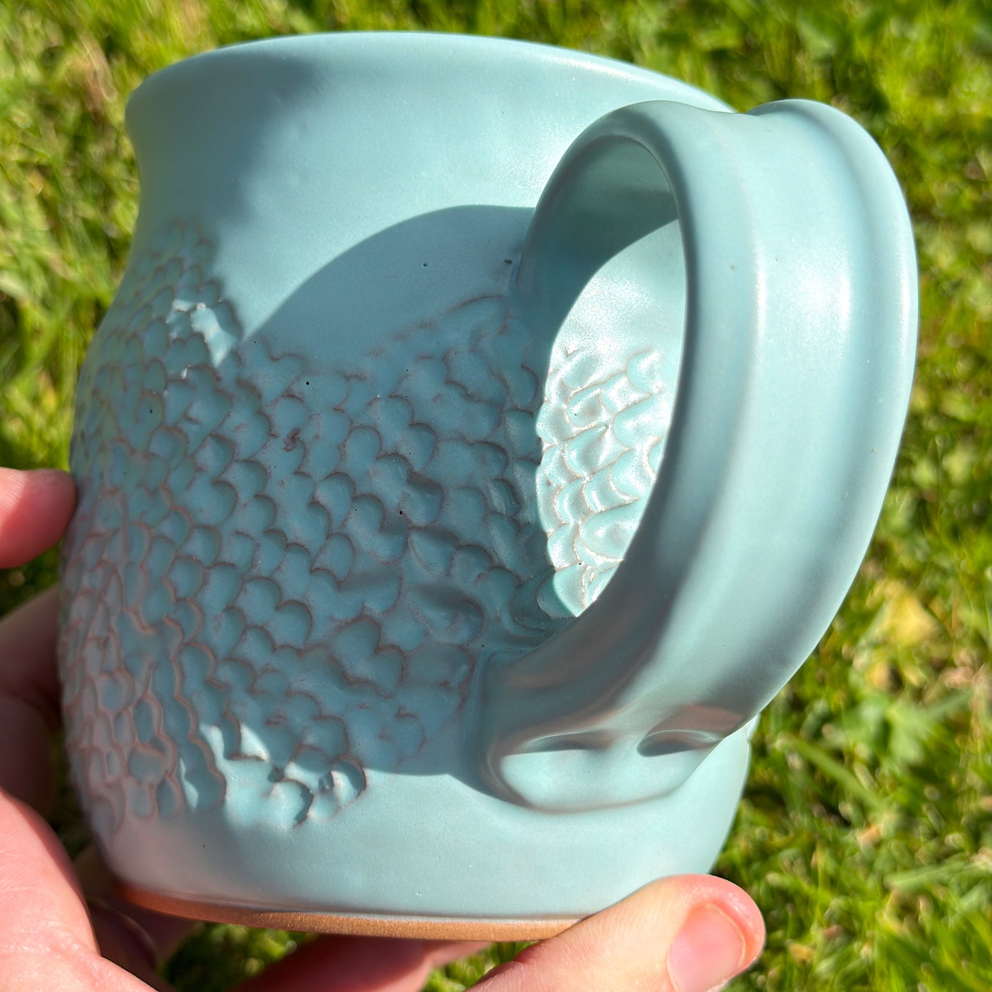 Textured matte mug