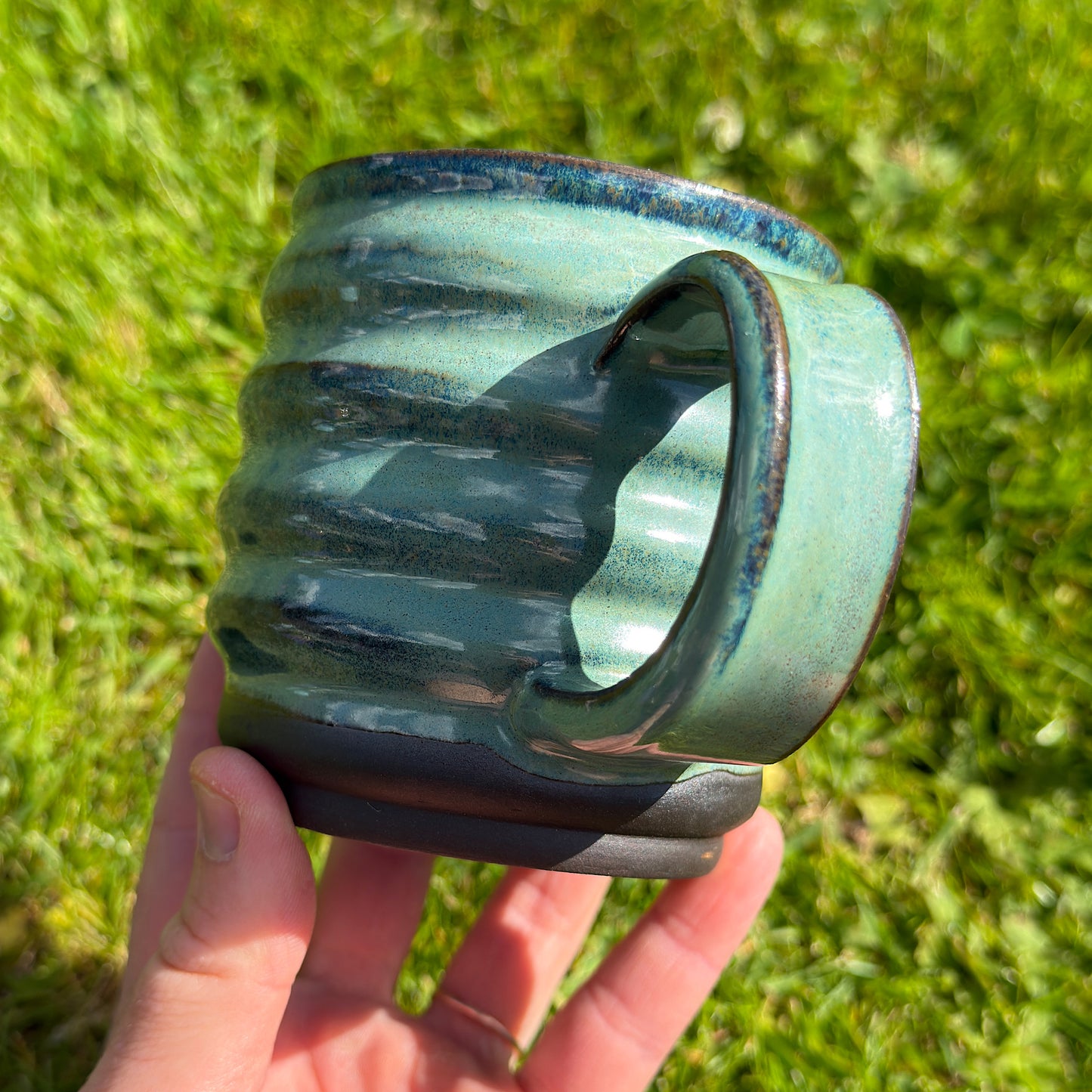 Onyx Hydra Mug