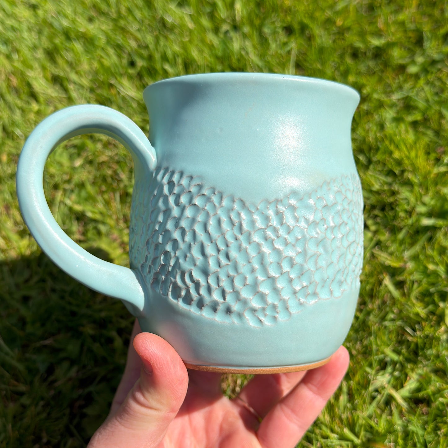 Textured matte mug