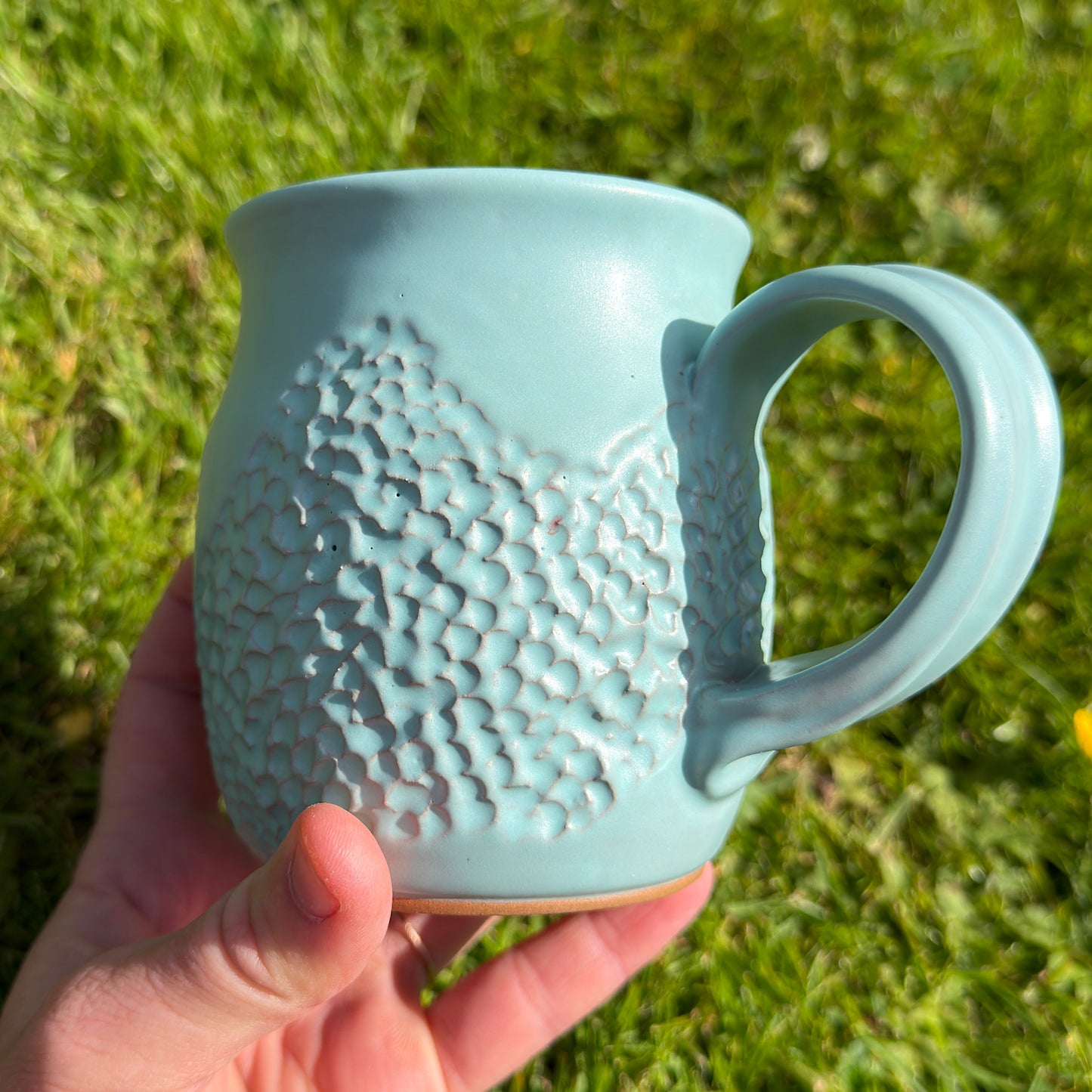 Textured matte mug
