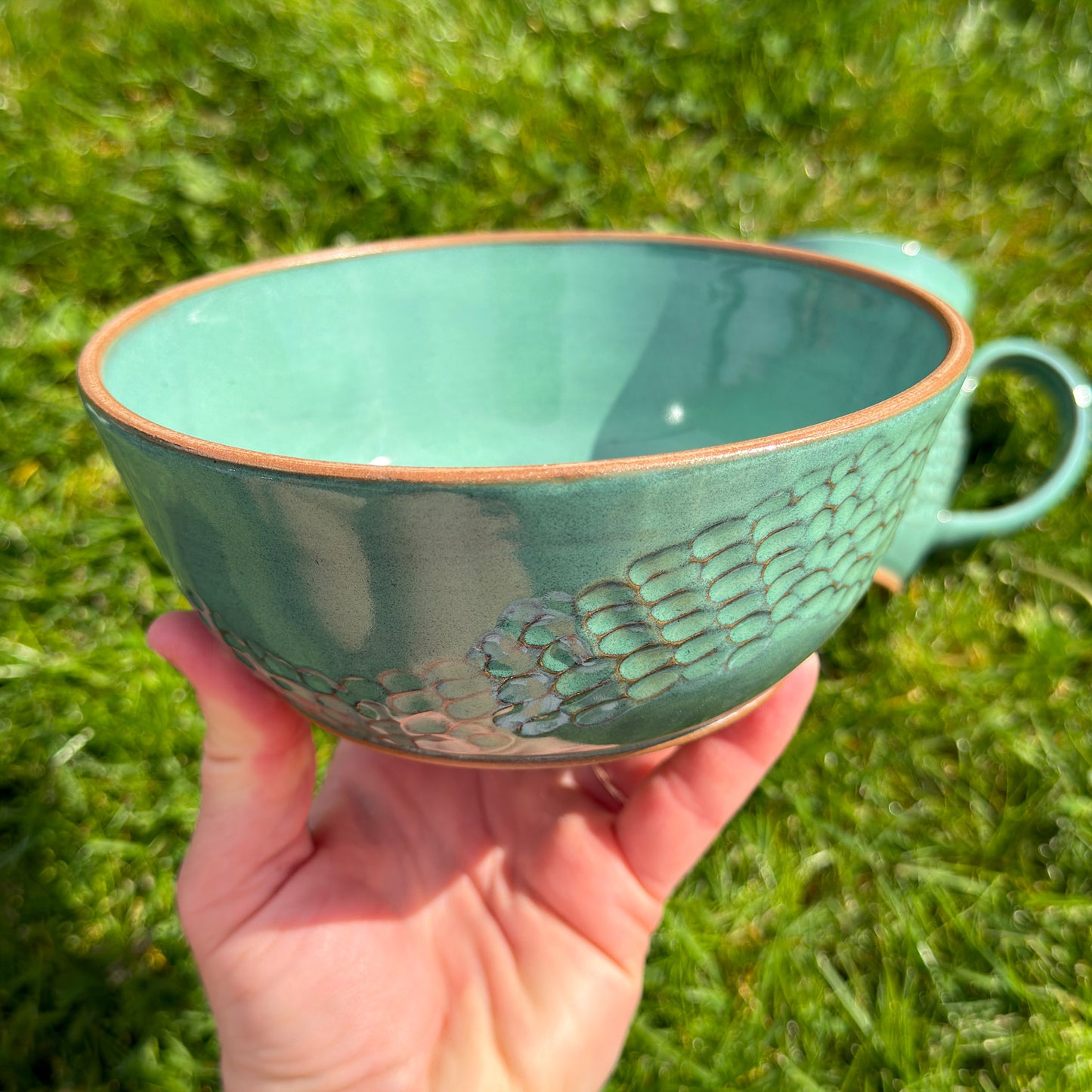 Spruce textured bowl
