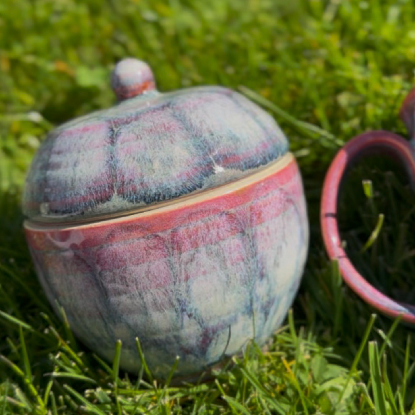 Drippy Flower Jar